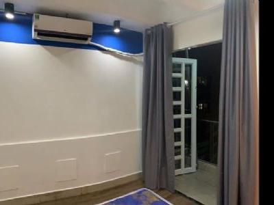 CÒN 1 PHÒNG DUY NHẤT LẦU 3  CÓ BAN CÔNG ,Gần Phan Xích Long cách Quận 1 chỉ 10 phút