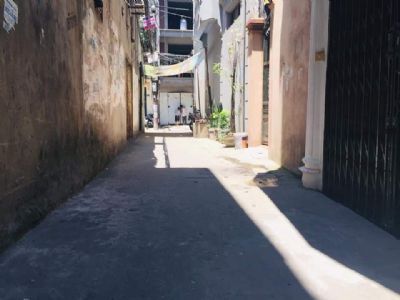 Bán nhà Đường Lĩnh Nam, quận Hoàng Mai, tầm tiền cực hiếm, diện tích 32m giá 1.15 tỉ.