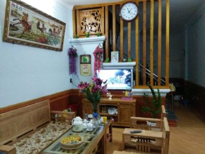 cần bán nhà ngay gần chợ Phố mới, nhà xây 3 tầng kiên cố, diện tích trong bìa 48 m 2 và 22 m2 sân