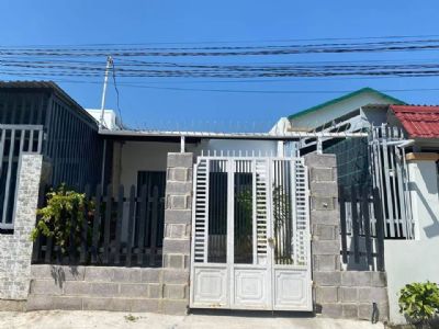 Do chuyển công tác , tôi cần bán căn nhà cấp 4 tại Phước Hạ Phước Đồng .