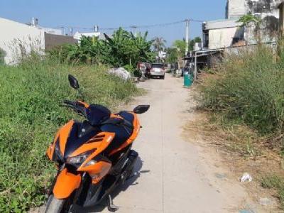 Cần bán lô đất 8*16m Thạnh Xuân 39, đường Hà Huy Giáp, giá 4.3 tỷ.