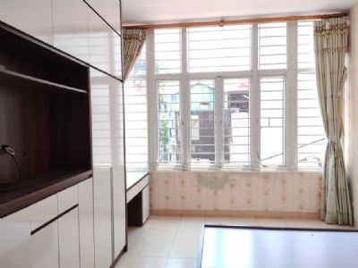 Cho thuê nhà nguyên căn ở ngõ 381 nguyễn khang Cầu giấy