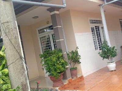 Do nhu cầu muốn đi nơi khác lập nghiệp. Bán gấp nhà phường 7 ( có tiếp mô giới)