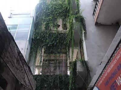 Chính chủ cho thuê căn hộ cao cấp trần quý kiên cầu giấy ngay ngã 4 CG Trần Thái Tông HV báo chí.