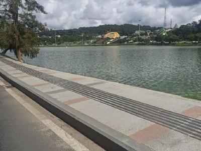 Chính chủ bán nhanh lô đất khu dân cư TP Đà Lạt 455tr Thế đất thoáng đãng, vị trí chân đồi đẹp