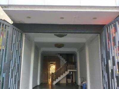BÁN NHÀ LIỀN KỀ CHIẾN THẮNG HÀ ĐÔNG