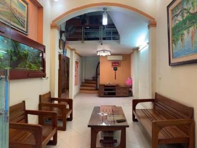 CHO THUÊ NHÀ RIÊNG TẠI SÀI ĐỒNG Đường Vào: ô tô con