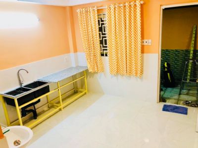 Cho thuê căn nhà mới xây cao cấp phường Trường Thọ, Thủ Đức, 1 trệt 2 lầu, 2 phòng ngủ, 2 WC, 1 bếp