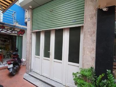 Cô mình có nhà cho thuê khu vực tttp, ngõ 2 đường Mê Linh, gần đền Nghè