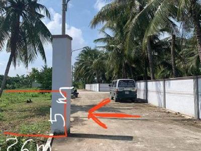 Chính chủ Cần Bán 2 lô đất liền kề . Giá công khai 390tr/nền Diện tích : 5x26m/lô .
