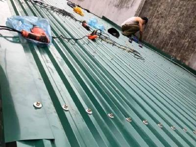 Cho thuê nhà 1 tầng mới lợp tôn chống nóng mát không cần điều hoà. 841 phố lý bôn tổ 26 Trần lãm