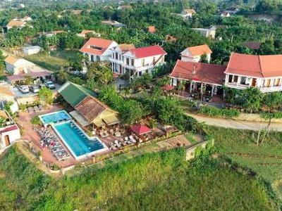 Cần bán nhanh thửa đất sổ đỏ chính chủ ngay sát thành phố thông minh Nhật Tân - Đông Anh