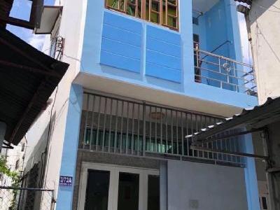 NHÀ 1 TRỆT 1 LẦU - HẺM CHỢ BÔNG SEN HÙNG VƯƠNG TPST Vị trí: Hẻm ngang Hồ Nước Ngọt