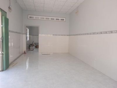 Cần bán nhà đất 3 mặt tiền Chợ Bàu Năng - Tây Ninh  nằm ngay chợ, Trường học.