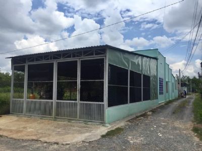 Cần bán nhà , thổ cư 100%, gần bến xe Tây Ninh 1km, gần trung tâm thành phố , gần chợ