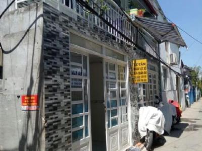 Cho thuê gấp nhà nguyên căn hẻm 160 nguyễn văn quỳ. phú thuận Q7.  1pn , 1WC .Dt 25 m2 trệt lầu Hẻm