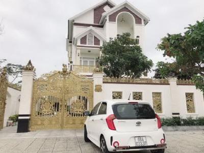 CHO THUÊ BIỆT THỰ GẦN BIG C CÓ ĐỒ ĐẠC 15 TRIỆU (MIỄN TRUNG GIAN)