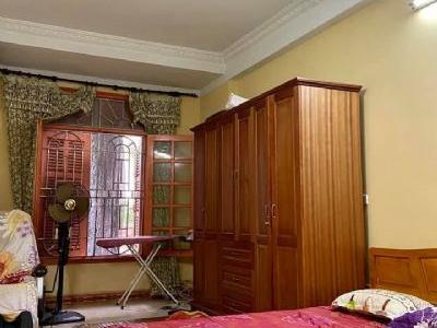 BÁN NHÀ PHÙNG HƯNG - MỚI ĐẸP - 40Mx4T 2.35 TỶ - Ô TÔ ĐỖ CỬA. - Thiết kế mỗi tầng 1 phòng