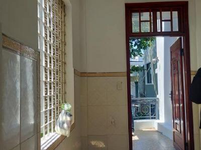 Bán Nhà 3 Tầng , Kiệt 482 Hoàng Diệu thông Trưng nữ vương  - vị trí kiệt chỉ cách đường chính 60m