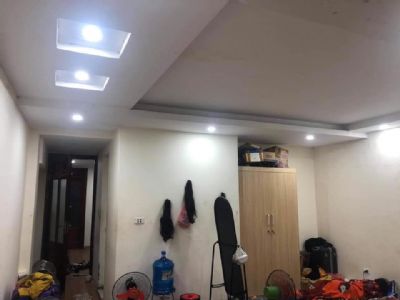 cần nhượng lại 1 phòng TCMN đầy đủ tiện nghi,thang máy.ban công,ngõ 107 Vĩnh Hưng, Hoàng Mai.