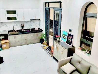 Bán nhà shr 32m2 2tang gần Lê Trọng Tấn , tặng full nt , 3 tỷ nhỉnh 0932030061