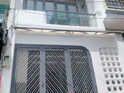 Nhà mới được thiết kế riêng 49m2-2tang Bùi Quang Là Gò Vấp - hẻm kiamoning - 4 tỷ nhỉnh 0932030061