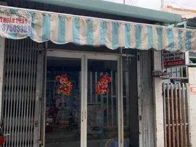 Cho thuê nhà nguyên căn q7 gần 40m,ngang 4m dài hơn 9m Hiện trạng:1 phòng ngủ lớn