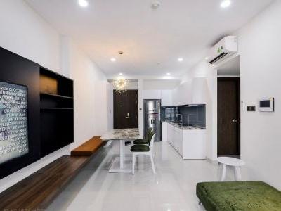 Mình đang cần cho thuê căn hộ Saigon Royal ( 34 Bến Vân Đồn, Quận 4 ) Nội thất thiết kế sang trọng,
