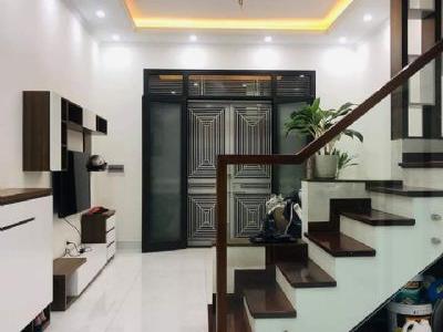 Bán gấp nhà đẹp Hoa Bằng sát phố 41m 4 tầng giá 4,5 tỷ có thương lượng