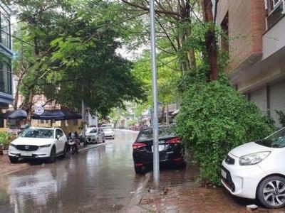 CHÍNH CHỦ NHÀ BÀ EM BÁN SIÊU PHẨM TÂY HỒ - Ô TÔ TẢI ĐỖ CỬA - KINH DOANH SIÊU ĐỈNH
