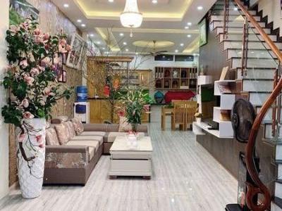 cần bán gấp căn nhà tại Phố Định Công Hạ, quận Hoàng Mai, Hà Nội, Việt Nam