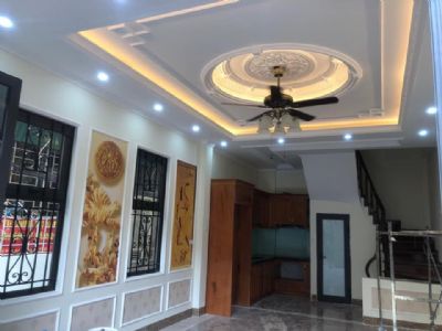 NHÀ ĐẸP NGUYỄN VĂN CỪ  - LONG BIÊN  - Ô TÔ ĐỖ CỔNG - KHU VỰC TRUNG TÂM QUẬN LONG BIÊN. DT 35M2 x 5T