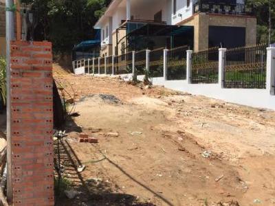 Bán 517 m2 trần hưng đạo  Vị trí hẻm khách sạn trường thịnh cách đường trần hưng đạo 200m
