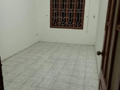 CHO THUÊ NHÀ RIÊNG Nhà ngõ 27 Võ Chí Công, Cầu Giấy DT: 34m2 x 3,5 tầng