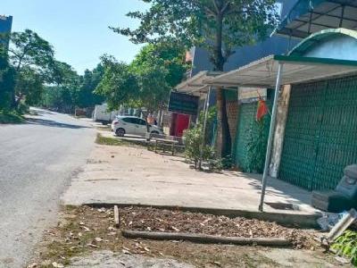 Bán hộ Dì ô đất trục chính Đường Tỉnh lộ 305 đồng cương yên lạc 150m2 full thổ cư