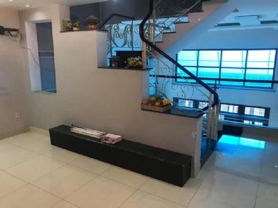 Bán nhà ở phan Huy Ích Q. Tân bình giá 8 tỷ có sổ hồng Liên hệ Vân 0989598391