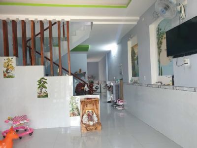 Bán nhà lầu, Giá rẻ, khu phố 4, phường Trảng Dài, tp Biên Hòa.