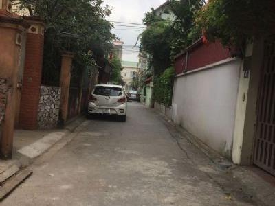 Bán Đất hàng xóm Việt Hưng Long Biên 38m2 MT 4m, phân lô, ô tô vào nhà, kinh doanh chỉ 2.3 tỷ