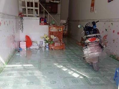Chính chủ đang ở, chưa qua 1 lần sang đò , Gần cà phê hương xưa , đường Trần văn mười,  HóC MÔN