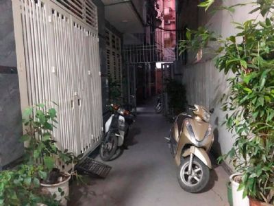 Cho thuê nhà 5 tầng x40m2 phố đông thiên, vĩnh hưng, hoàng mai, hà nội. Thiết kế 3 phòng ngủ, 3wc.