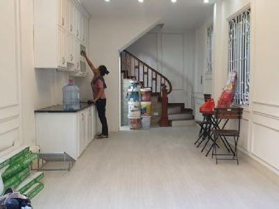 NHÀ MỚI - LÔ GÓC PHỐ BỒ ĐỀ 30M2, 5 TẦNG, CHỈ 3.1 TỶ, Ở LUÔN.