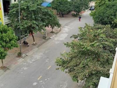 Bán lô đất mặt đường Nguyễn Đình KĐT Trần Lãm Chính vị trí kinh doanh tốt Diện Tích 76,2m2 mặt 4,2m