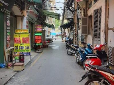 Bán nhà mặt ngõ quận Hai Bà Trưng 32m 3 tầng ngõ rộng ô tô tải nhỏ ra vào tốt Gần nhiều trường đh