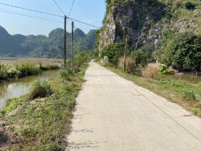 Cần bán đất chính chủ 2lô liền kề 300m2 ở tam cốc Bích động xã ninh Hải huyện hoa Lư