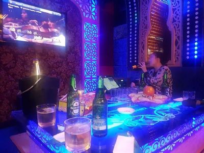 Bán Nhà 4 Tầng 12 Phòng Kiệt Karaoke Đường Nguyễn Huệ, Thành Phố Huế