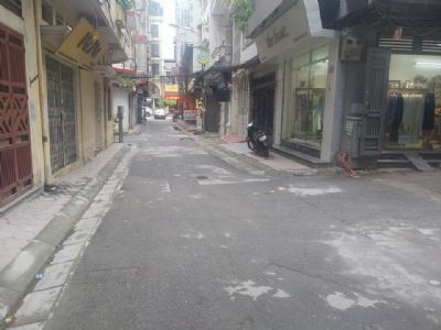 Bán nhà Lĩnh Nam, Hoàng Mai - 3 thoáng- ngõ nông- ô tô đỗ gần 41m x 4 tầng. Giá chỉ 2.18 tỷ
