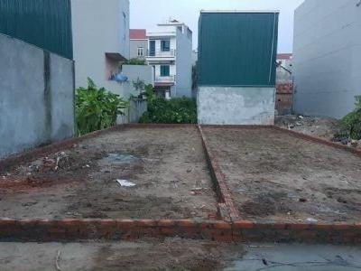 Chủ nhà cần tiền bán nhanh 32m đất phú diễn Bắc Từ Liêm  Ngõ rộng 2m oto đỗ cách 50m