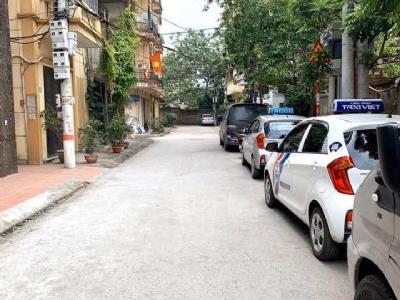 Bán tòa nhà Phố Lê Trọng Tấn – Thanh Xuân 60m2 MT 7m 2 ô tô 7 chỗ vào nhà.