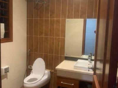 Cần bán căn nhà 3 tầng mới tinh chưa sử dụng tại Khối 13 Phường Cửa Nam Vinh