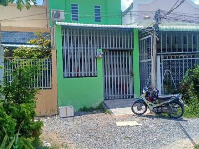 Do kẹt tiền cần bán 1 căn nhà. Xã Trung An Gần Big C Gần Trường học Gần Chợ. Diện Tích 4*16. 1 lầu